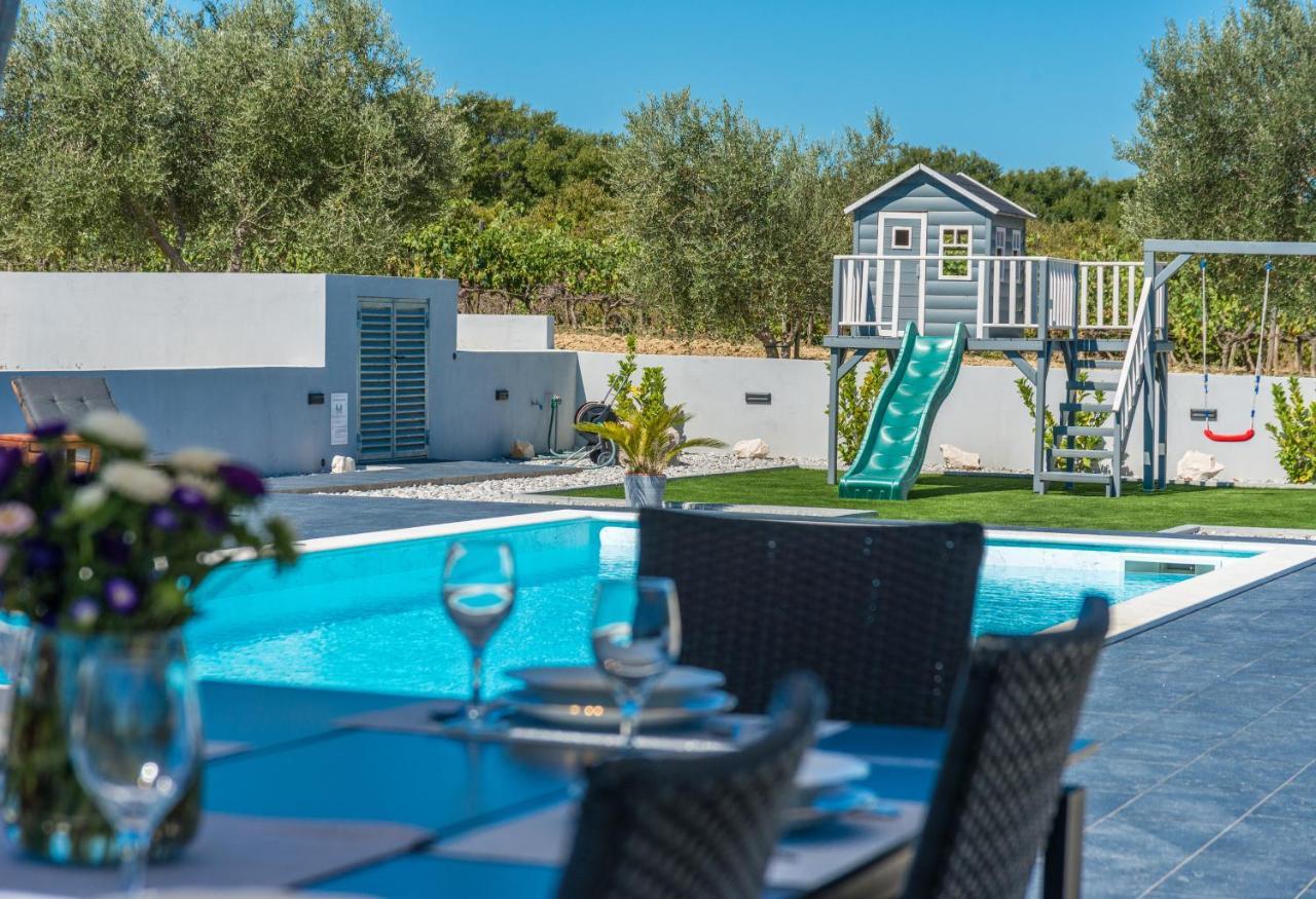 Villa Perini Dvori Donji Zemunik Kültér fotó